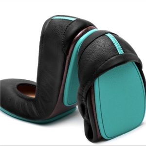 Tieks Matte Black foldable flats size 8 travel bag